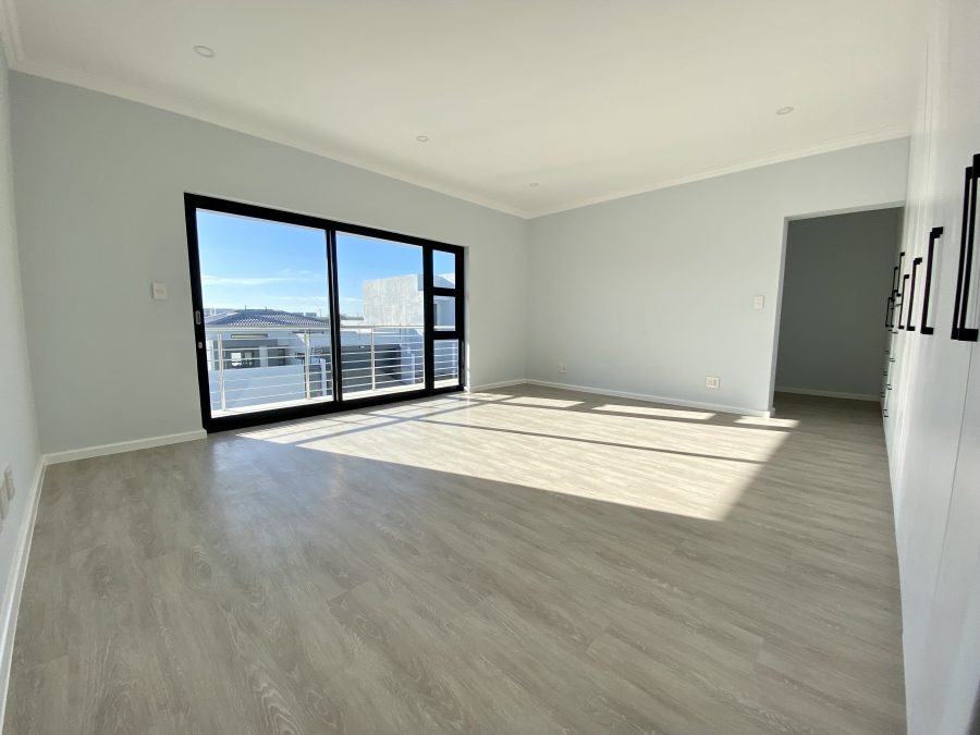 4 Bedroom Property for Sale in Sandown Western Cape